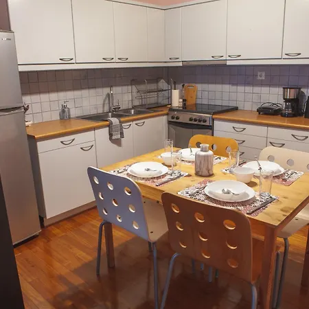 Koukaki Cozy Apartment
